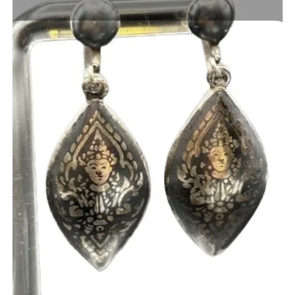 Sterling Silver Vintage Siam Screwback Earrings